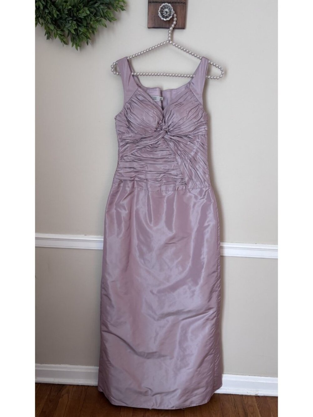 Ricky Freeman Teri Jon Size 8 Silk Maxi Dress Sleeveless Lilac Prom Bridesmaid